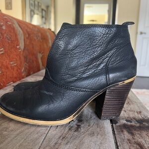 Lucky Brand Black Leather Ankle Boots